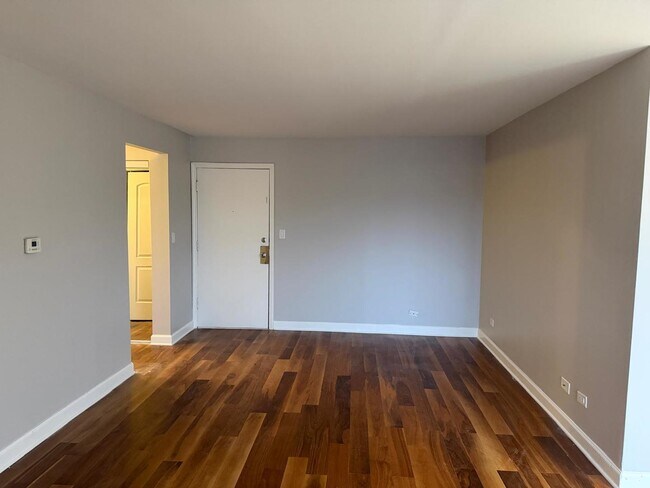 Building Photo - 1463 Mercury Dr