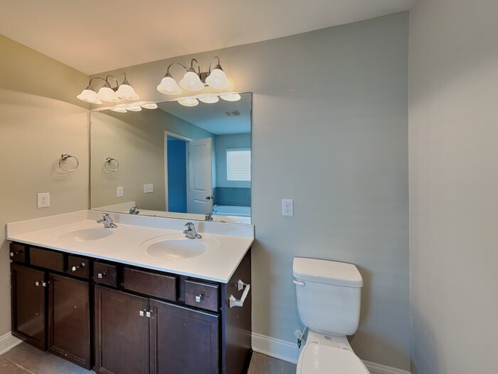 Building Photo - 3645 Massey Ridge Ct