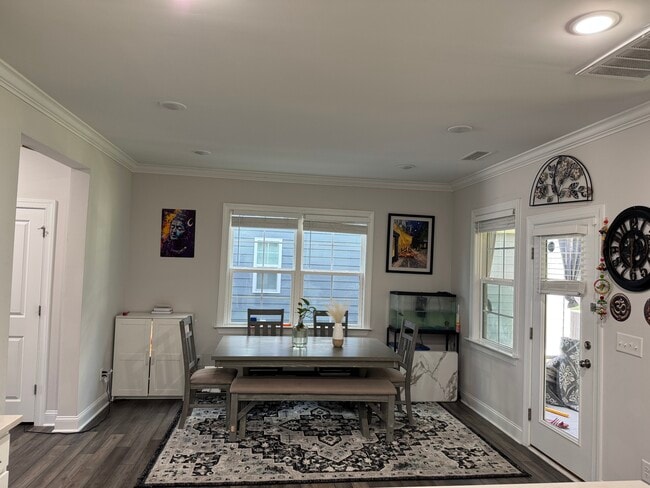 Building Photo - 6013 Balance Ct