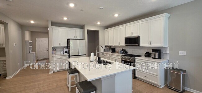 Building Photo - 653 Mill Stone Dr