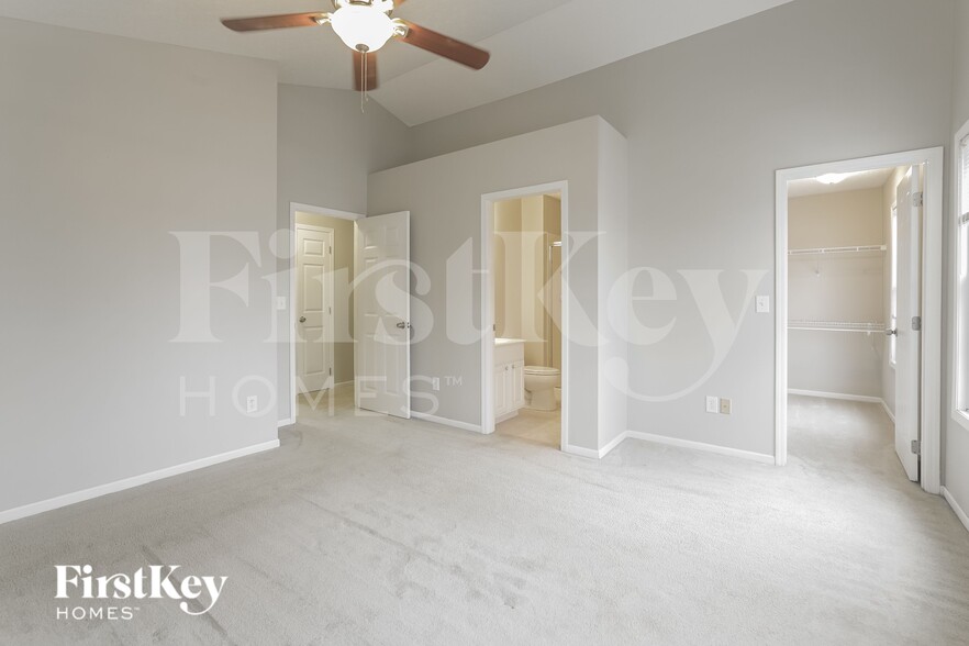 Building Photo - 29 Bazler Ln