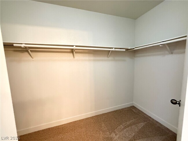 Building Photo - 4025 Delos Dr