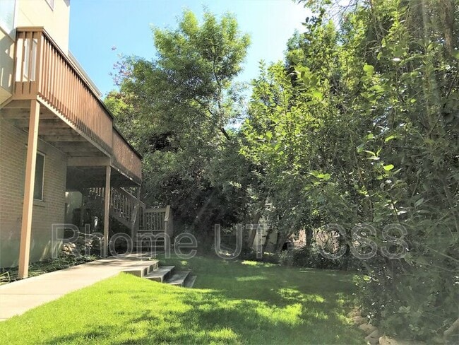 Building Photo - 2041 E Windsor Oak Cv