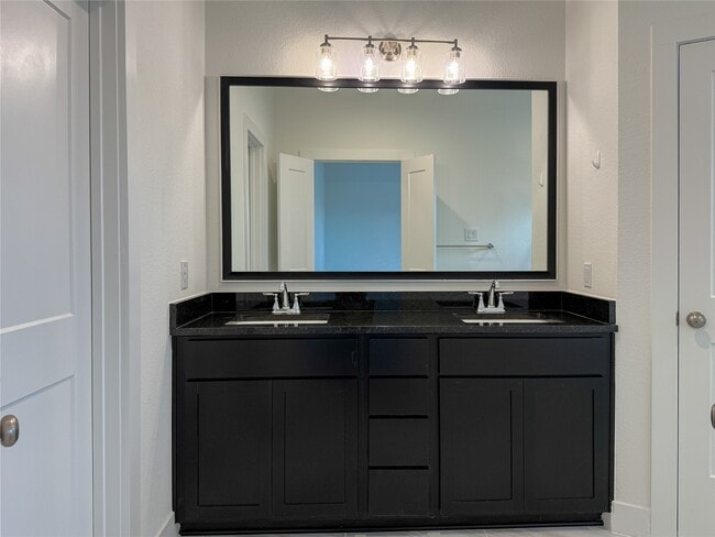 Building Photo - 10030 Crescendo Wy