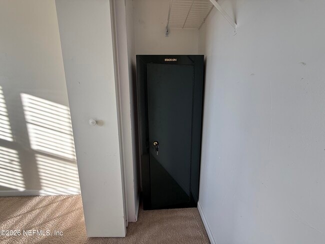 Building Photo - 3785 Union Pacific Dr E