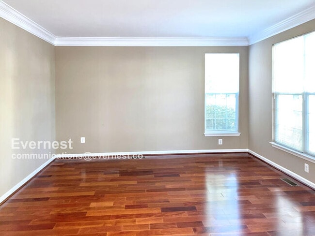 Building Photo - 43206 Somerset Hills Terrace