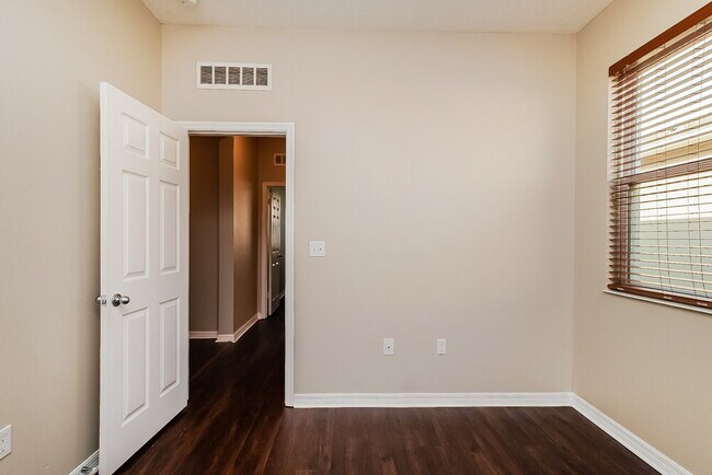 Building Photo - 4481 Baler Trails Dr