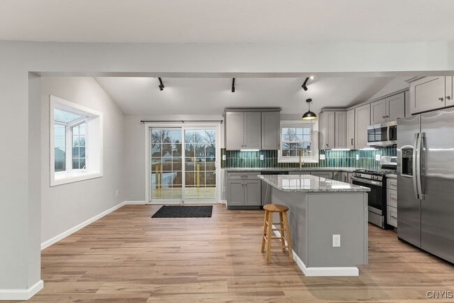 Building Photo - 7789 New Hope E