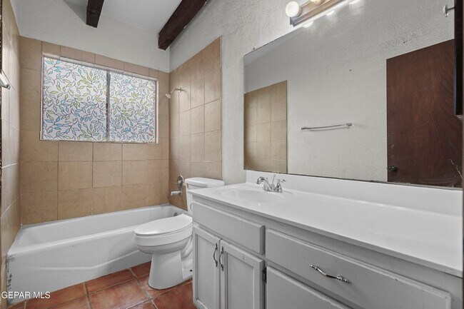 Building Photo - 8201 Big Bend Dr