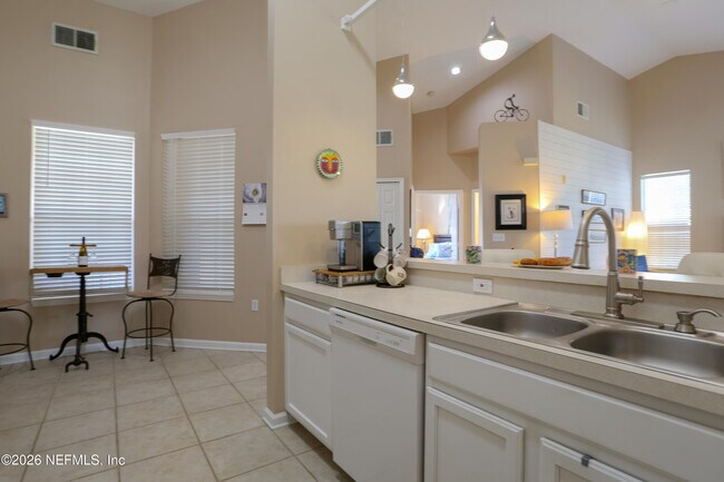 Building Photo - 1401 Carnoustie Ct