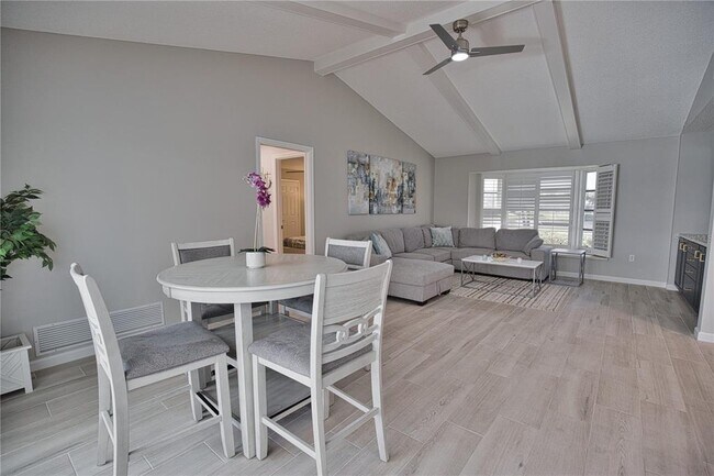 Building Photo - 1702 Kilruss Dr