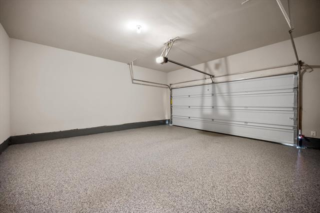 Building Photo - 3500 Brentwood Dr
