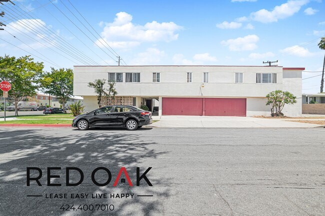 Building Photo - 16924 Crenshaw Blvd