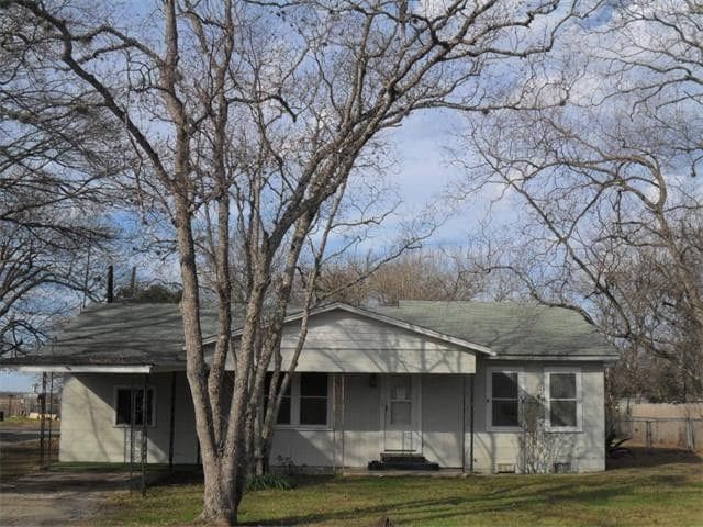 Primary Photo - 1409 W San Antonio St