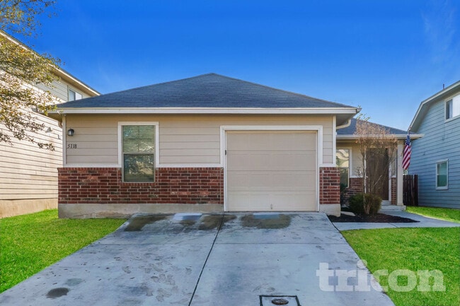 Building Photo - 5118 Badland Beacon