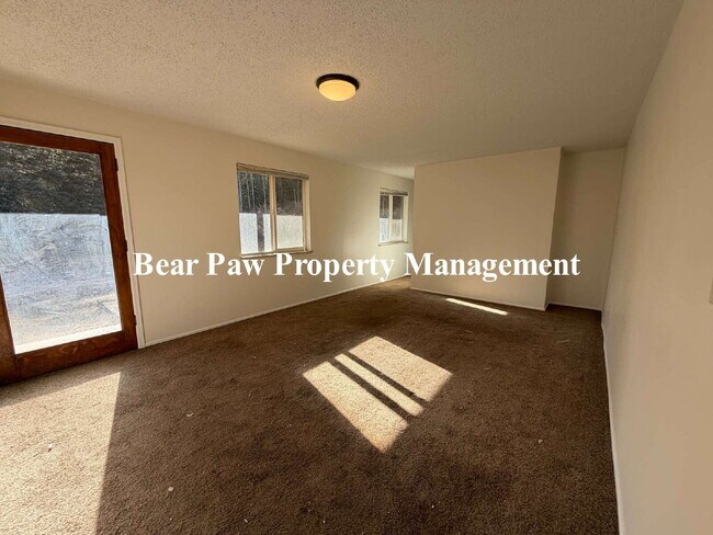 Building Photo - Spacious Ranch Style Home in Conifer!