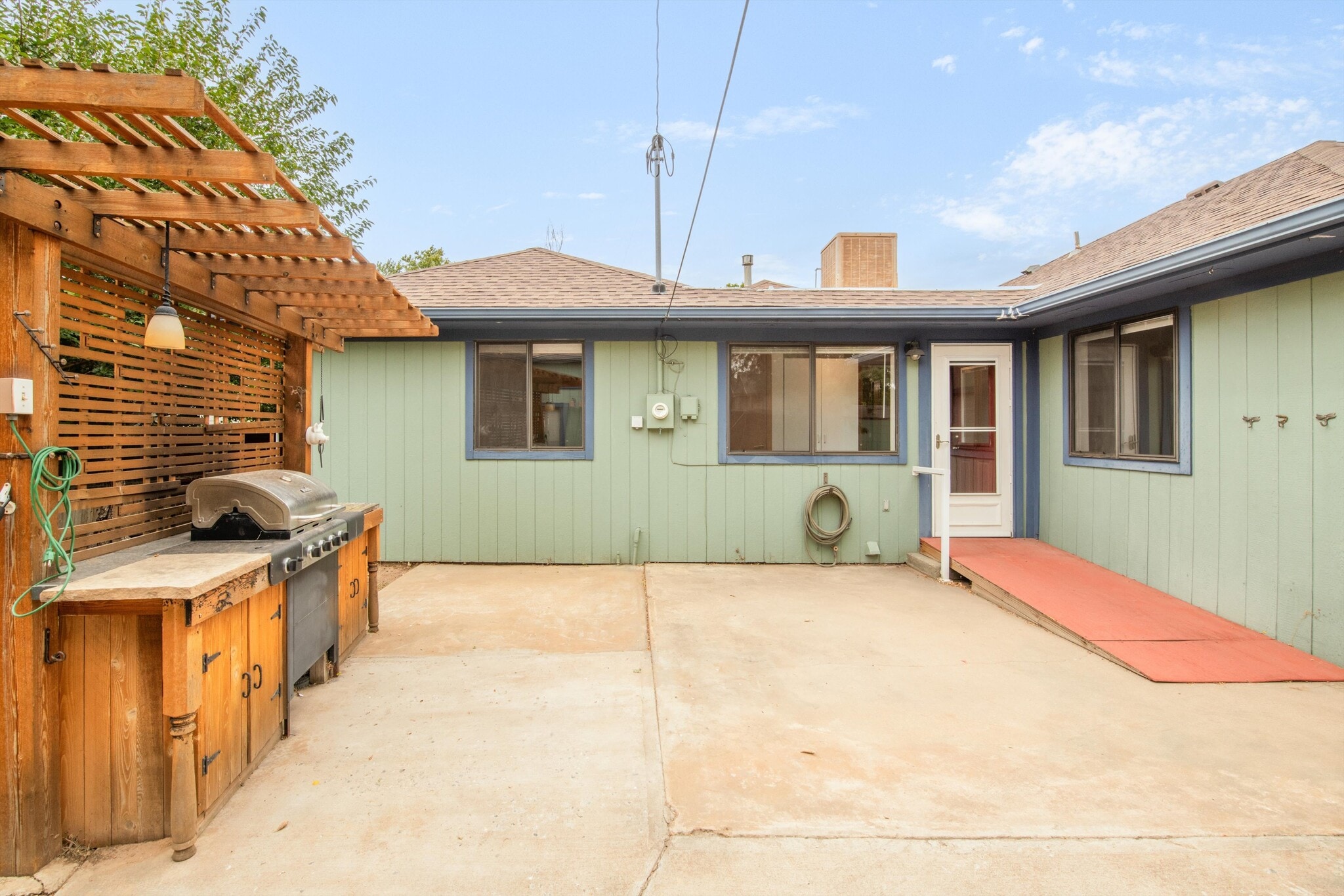 Building Photo - 4010 S Bannock St