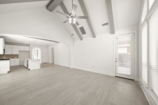 Building Photo - 6014 Bristol Spur Ln