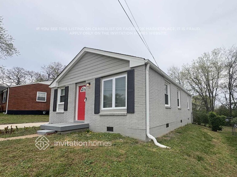 Building Photo - 3216 Holland Ln