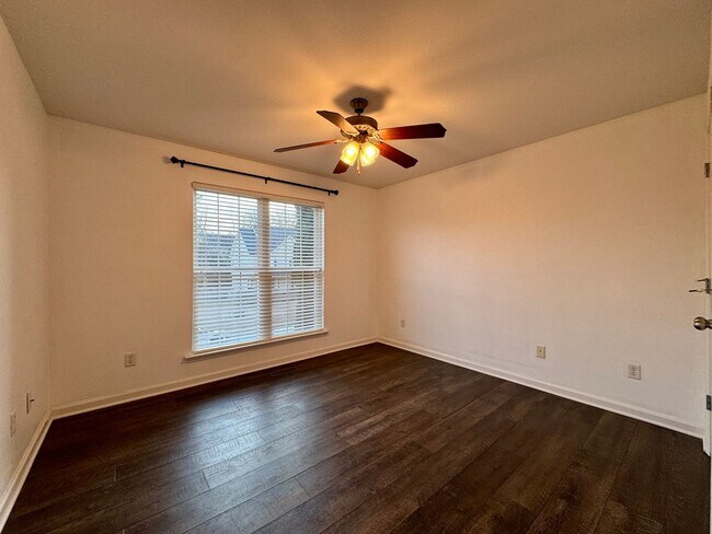 Building Photo - 7564 Passport Dr