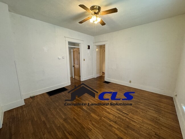 Building Photo - 1021 S 18th St