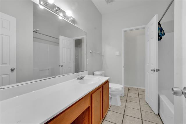 Building Photo - 2936 Prairie Oak Blvd