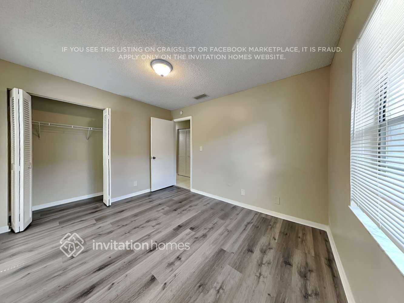 Building Photo - 21535 Chipmunk Ln