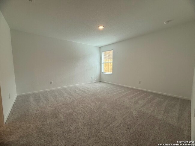 Building Photo - 267 Ottawa Way