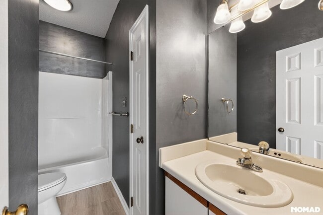 Building Photo - 4456 Still Pines Dr