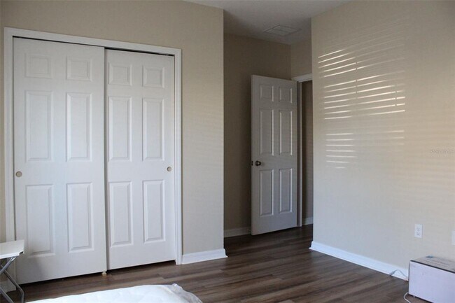 Building Photo - 1408 Lanier Point Pl