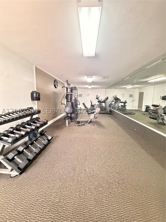 Building Photo - 2270 NE 68th St