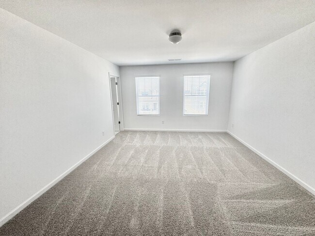 Building Photo - NEW 4 br 2.5 ba with loft and private study in the Kensington community READY MAY 2026