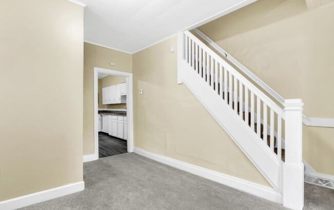 Building Photo - Bright 4 Bedroom, 1.5 Bath Home in Enola Pa!