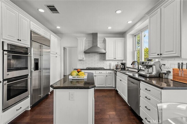 Building Photo - 3450 Malaga Ct