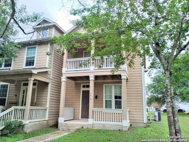 Building Photo - 301B Utterback-