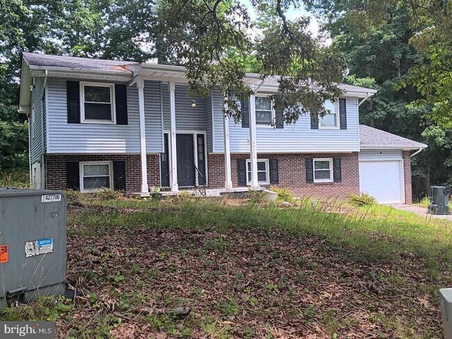 Building Photo - 46534 Majestic Ct
