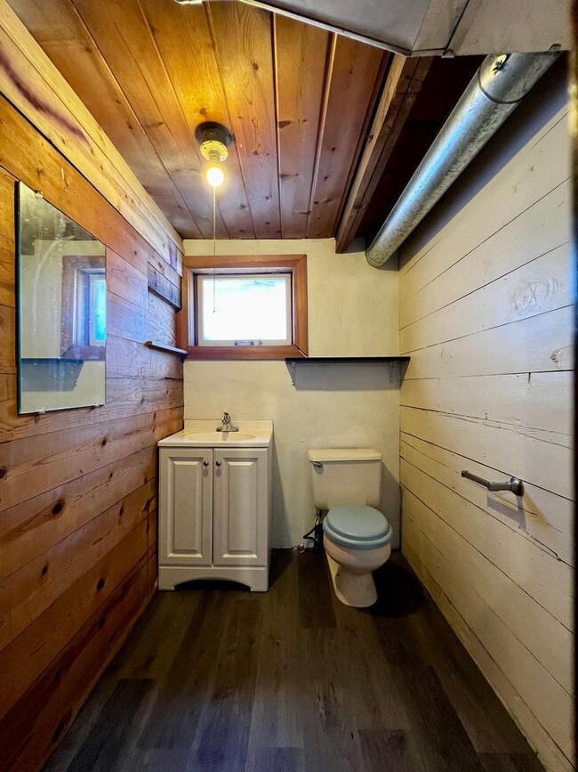 Building Photo - Non-Refundable & Security Deposit Total: $2100.00