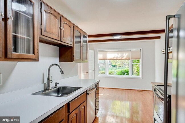 Building Photo - 2312 Wheystone Ct