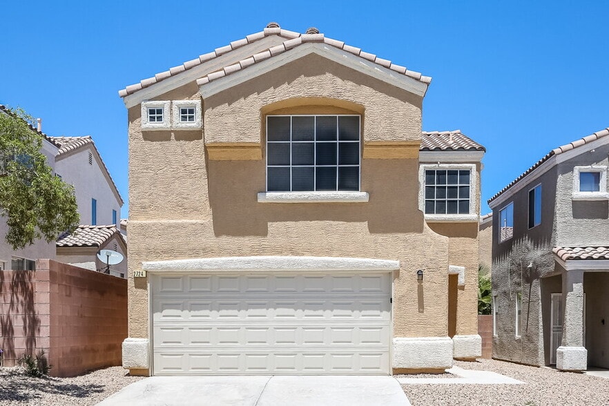 Primary Photo - 2724 Advancement Ave