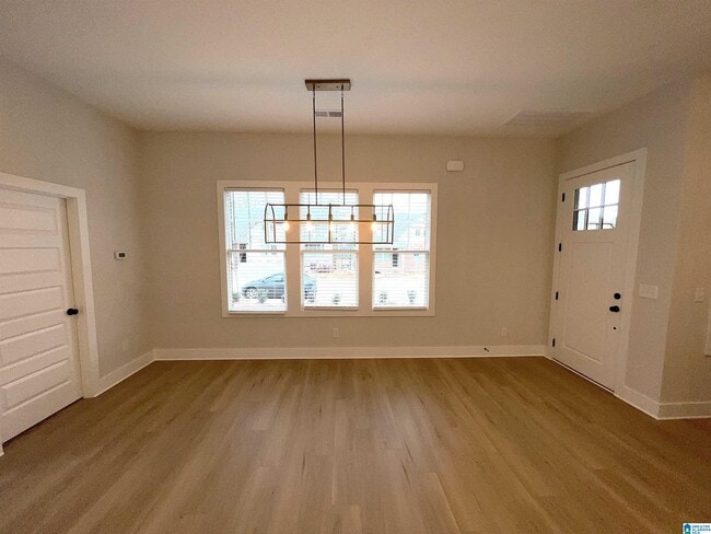 Building Photo - 4775 Silas Ave