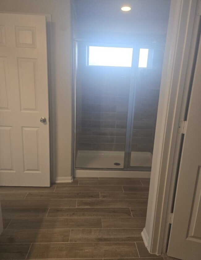 Building Photo - 29219 Enchanted Fls Cir