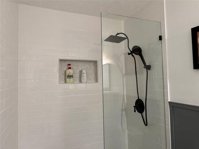 Building Photo - 4396 Alpine Ct