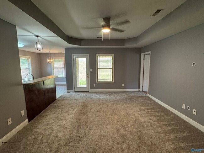Building Photo - 29929 Park Hill Dr