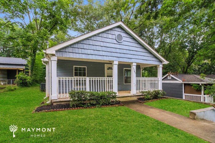Building Photo - 1147 Hillcrest Dr SE