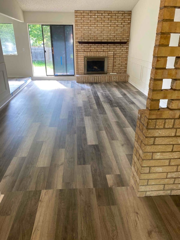 Building Photo - 209 Loesch Dr