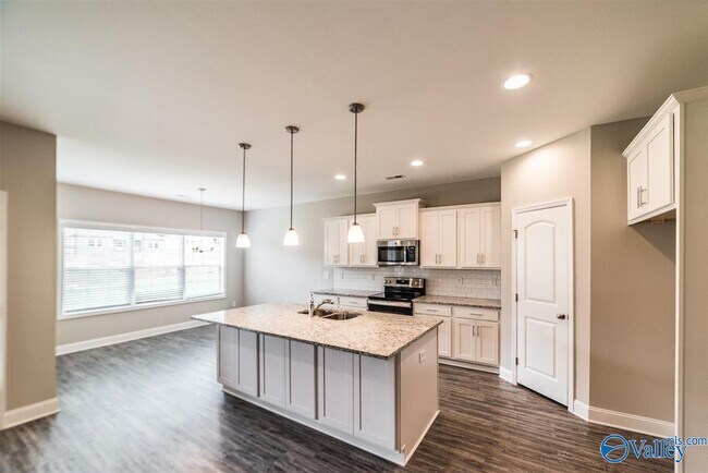 Building Photo - 3029 Crystal Creek Dr