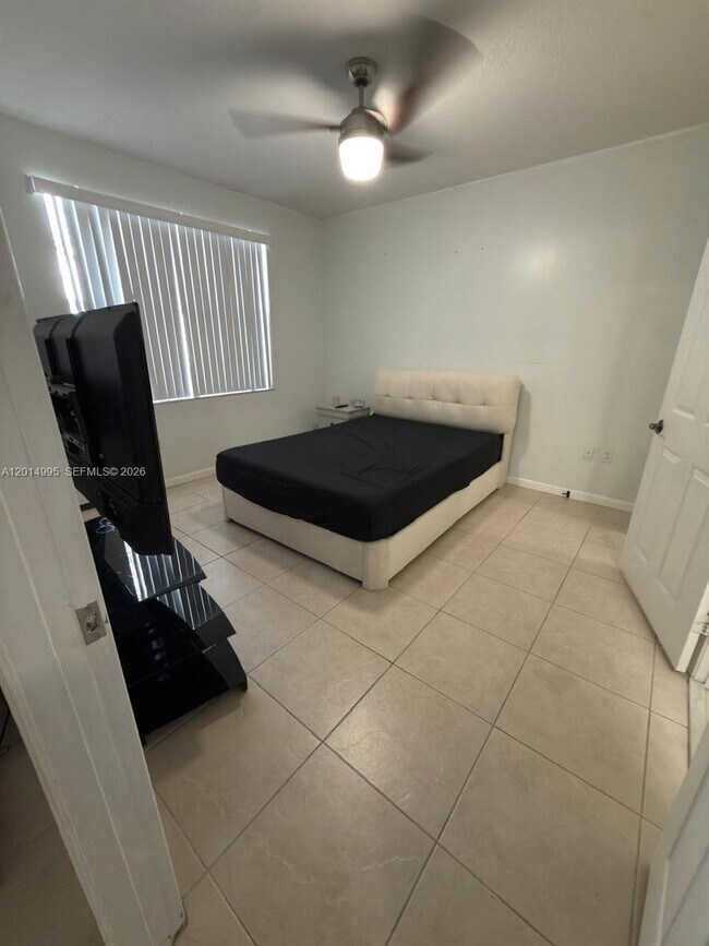 Building Photo - 4508 SW 160th Ave