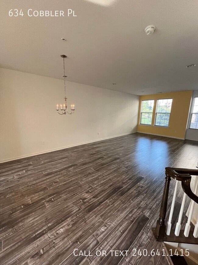 Building Photo - 634 Cobbler Pl