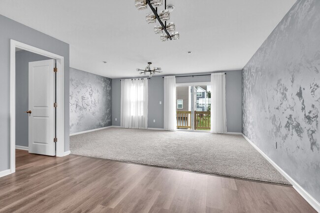 Building Photo - 1556 Sequoia Wy