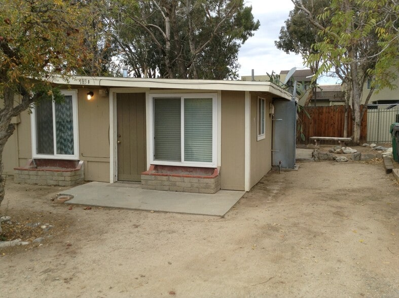 Primary Photo - 185 W Westward Ave